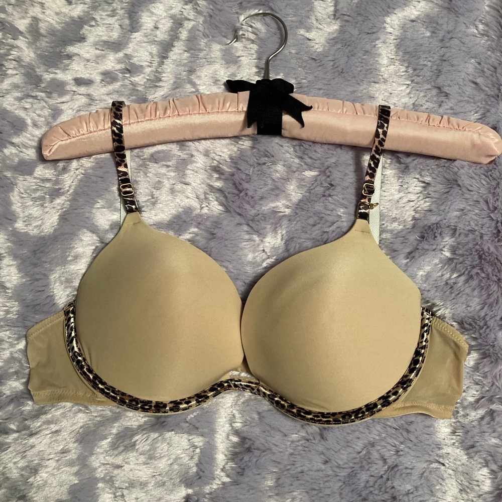 Victoria’s Secret Bra